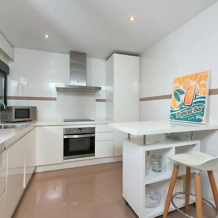 Penthouse Sea View 3bed Cosmo דירה *