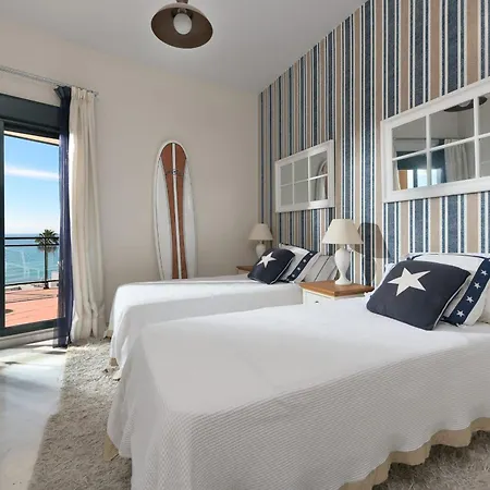 Penthouse Sea View 3bed Cosmo אסטפונה