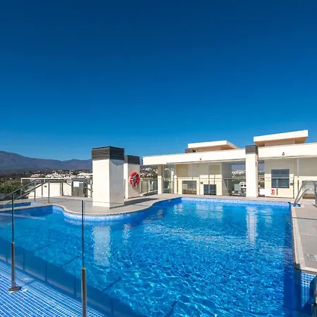 Penthouse Sea View 3bed Cosmo אסטפונה
